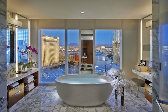 MANDARIN ORIENTAL HOTEL LAS VEGAS | IMAGE VIA HOTELS.COM