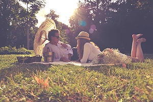 picnic-couple