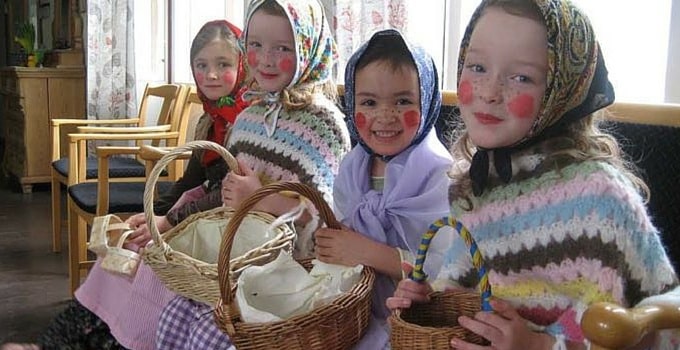 Swedish-easter-witches