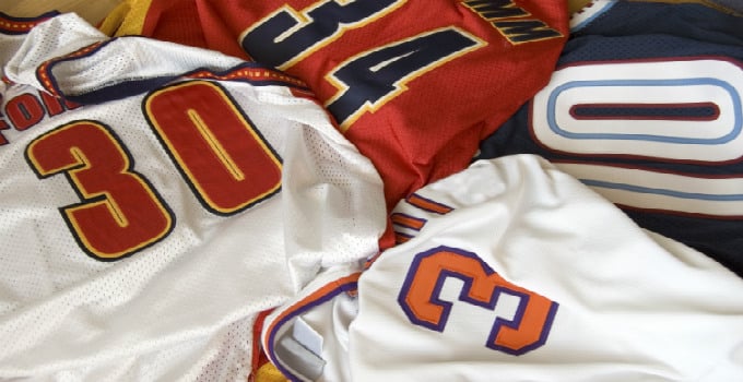 How to Get the Best Deal on Your Favorite Sports Jerseys